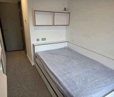 Silver En-Suite - Photo 5
