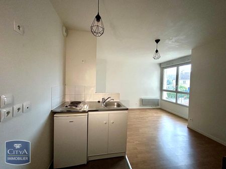 Location Appartement 1 pièce 34m² ST CYR L ECOLE 78210 - Photo 3