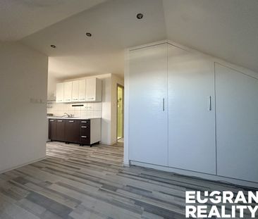 Pronájem bytu 2+1 51 m² - Photo 2