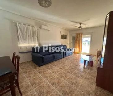 Chalet en alquiler en Calle Elcomar - Photo 2