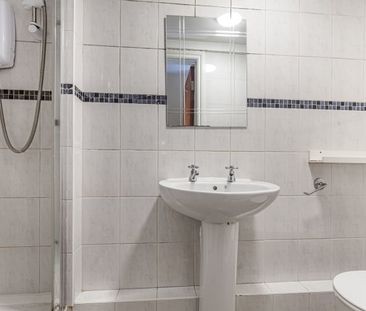 Cowley Road, Oxford - Photo 6