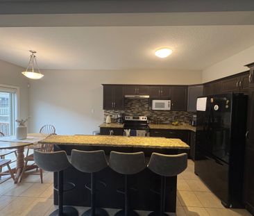 For Lease - 17 Samuel Drive, Guelph, Ontario - Photo 6