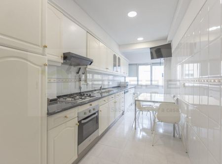 Póvoa de Santo Adrião e Olival Basto, Lisbon - Photo 5