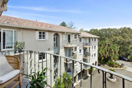 Light-Filled Apartment Moments from Avalon Beach - Photo 3