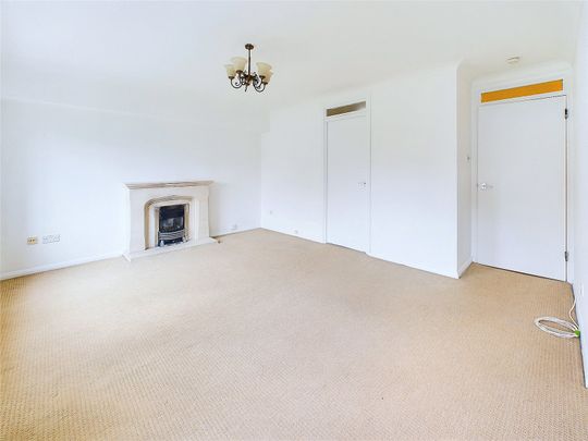 Abbotsmede Close Strawberry Hill, Twickenham - 1 bedroomProperty for lettings - Chasebuchanan - Photo 1