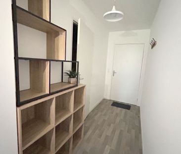 Location Appartement 1 pièce 22m² - Photo 3