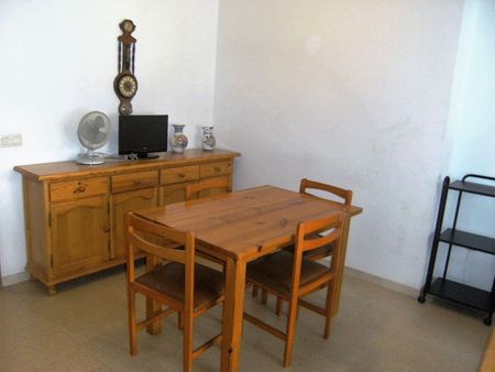 Carrer de l'Escala - Photo 3