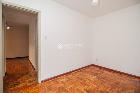 Apartamento com 2 quartos e 46m² para alugar em Passo da Areia, Porto Alegre. - Photo 2