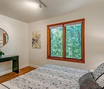 For Lease - 186 Tweedsdale Crescent, Oakville, Ontario - Photo 5