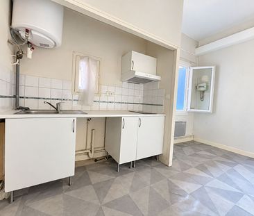 Location Appartement 1 pièce 30m² - Photo 4