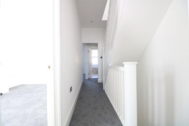 5 bedroom semi-detached house to rent - Photo 1