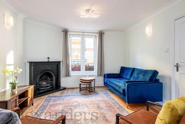 5 bedroom terraced house to rent - Photo 1