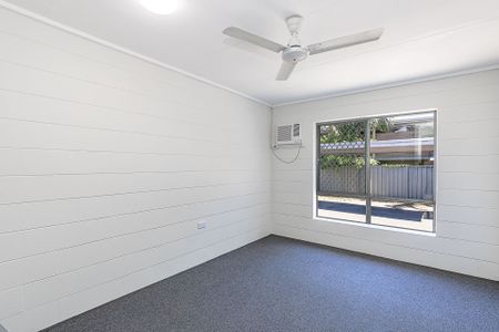 5/13 Cowley Street, West End - Photo 2