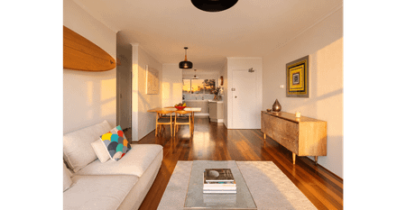 Stylish Apartment with City Views in Iconic Dormie House - Photo 3
