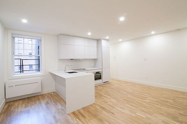 2100 du Fort Street - Photo 1