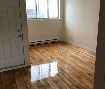 À louer – Logement 5 ½ demi-sous-sol | Chomedey, Laval $1 680/mois - Photo 4