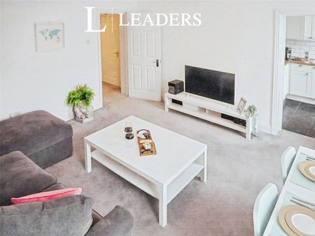 1 bedroom apartment to rent Poole Hill, Bournemouth, BH2 - Photo 2