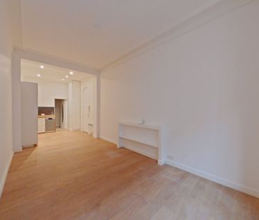 Location Appartement 1 pièce 29m² PARIS 16ème - Photo 2