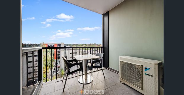 Top Floor North Facing Beauty By The River - Photo 1