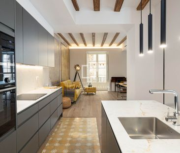Excellent 2 Bedroom apartment for rent in El Born, Barcelona - Photo 5