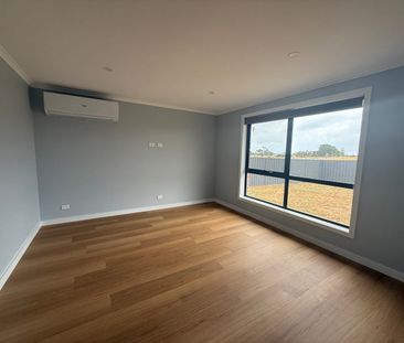 Be delighted, Living Here! - Photo 2