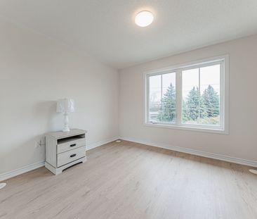 For Lease - 485 Beresford Path, Oshawa, Ontario - Photo 4