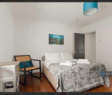 2 bedroom maisonette to rent - Photo 5