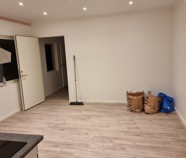 Södra Parkhemsvägen, Tullinge - Photo 1