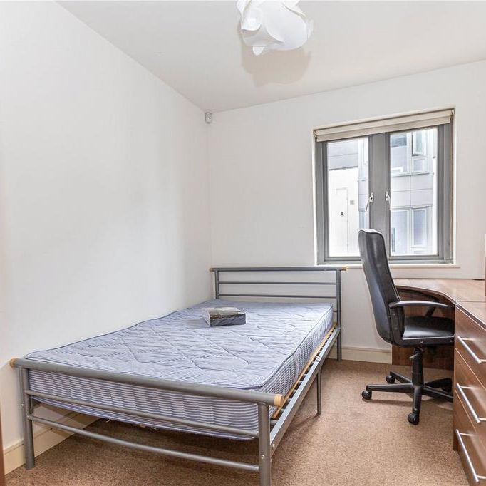 3 bedroom apartment to rent - Photo 1
