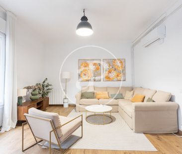 Apartment for rent in Gran de Gracia - Photo 1