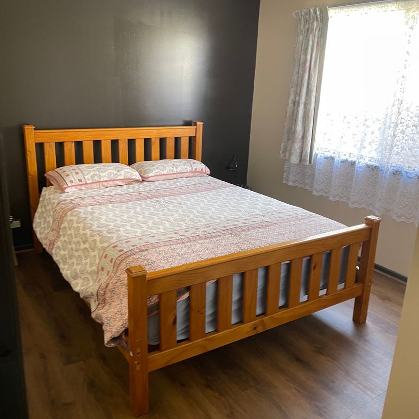 Wyndham Vale - Photo 1