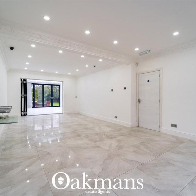 6 bedroom detached house to rent - Photo 1