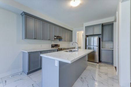 For Lease - 14 Hitching Post N/A Unit# Main, Georgina, Ontario - Photo 3