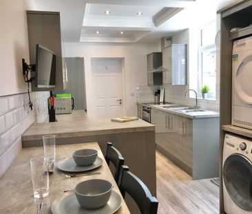 1 bedroom in a house share to rent - Photo 6