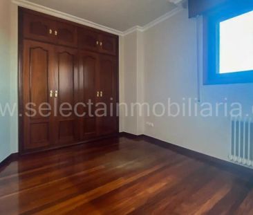 Piso de alquiler en Loureiro Crespo, Zona de Plaza de Barcelos - Foto 2