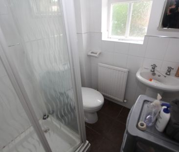 3 Bedroom Detached House, Chester - Photo 6