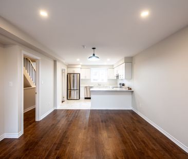 For Lease - 18 Darrell Avenue, Toronto, Ontario - Photo 6