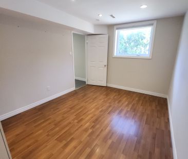 For Lease - 304 Orsi Avenue, Bradford West Gwillimbury, Ontario - Photo 5