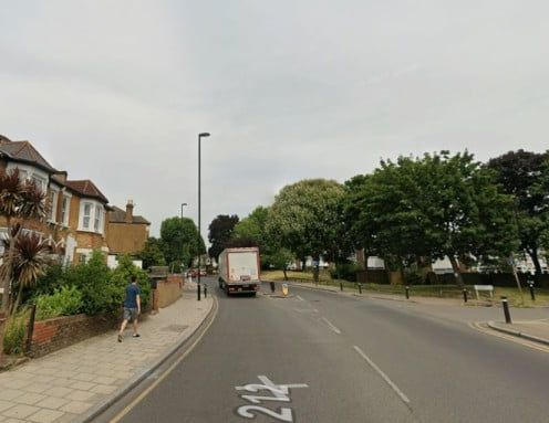 Studio Flat, Catford Hill, SE6 - Photo 1