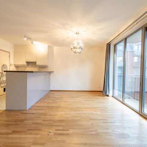 Appartement te huur - Photo 1