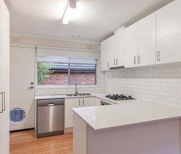 5/28 Lake Rd , BLACKBURN - Photo 4