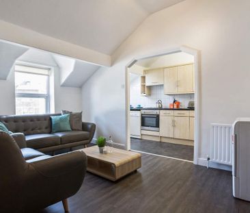 5 bedroom house to rent - Photo 1