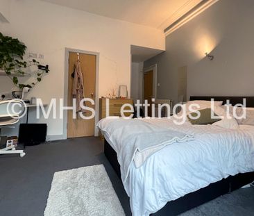 7 Bedroom End Terraced House for rent in Victoria Road - Photo 3