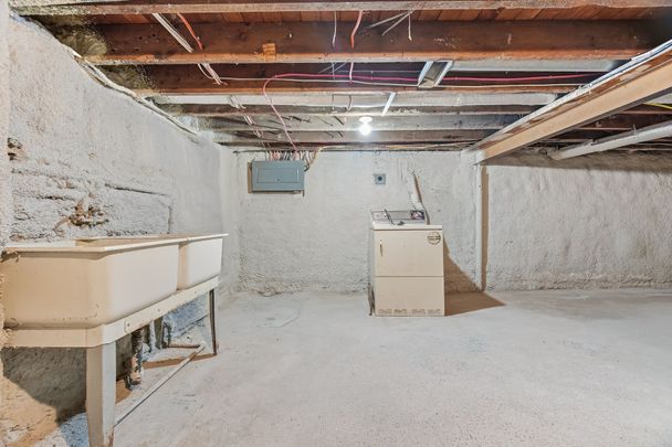 For Lease - 4445 Simcoe Street, Niagara Falls, Ontario - Photo 1