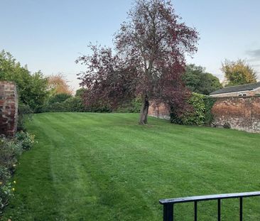 1 bedroom property to rent - Photo 6