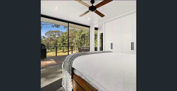 1 Bedroom cottage and large shed on 25 acres - Photo 1