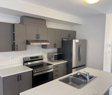 For Lease - 2 Malone Lane, Clarington, Ontario - Photo 4