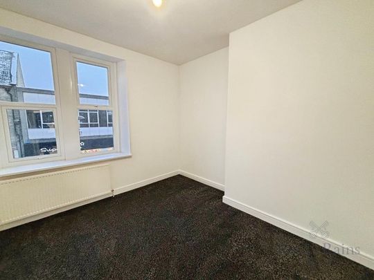 3 bedroom apartment to rent - Photo 1