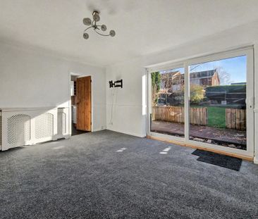 2 bedroom maisonette to rent - Photo 2
