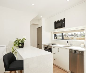 28 Koro Lane, Mangere Bridge - Photo 4